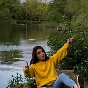 Meet your Posher, Kelsie